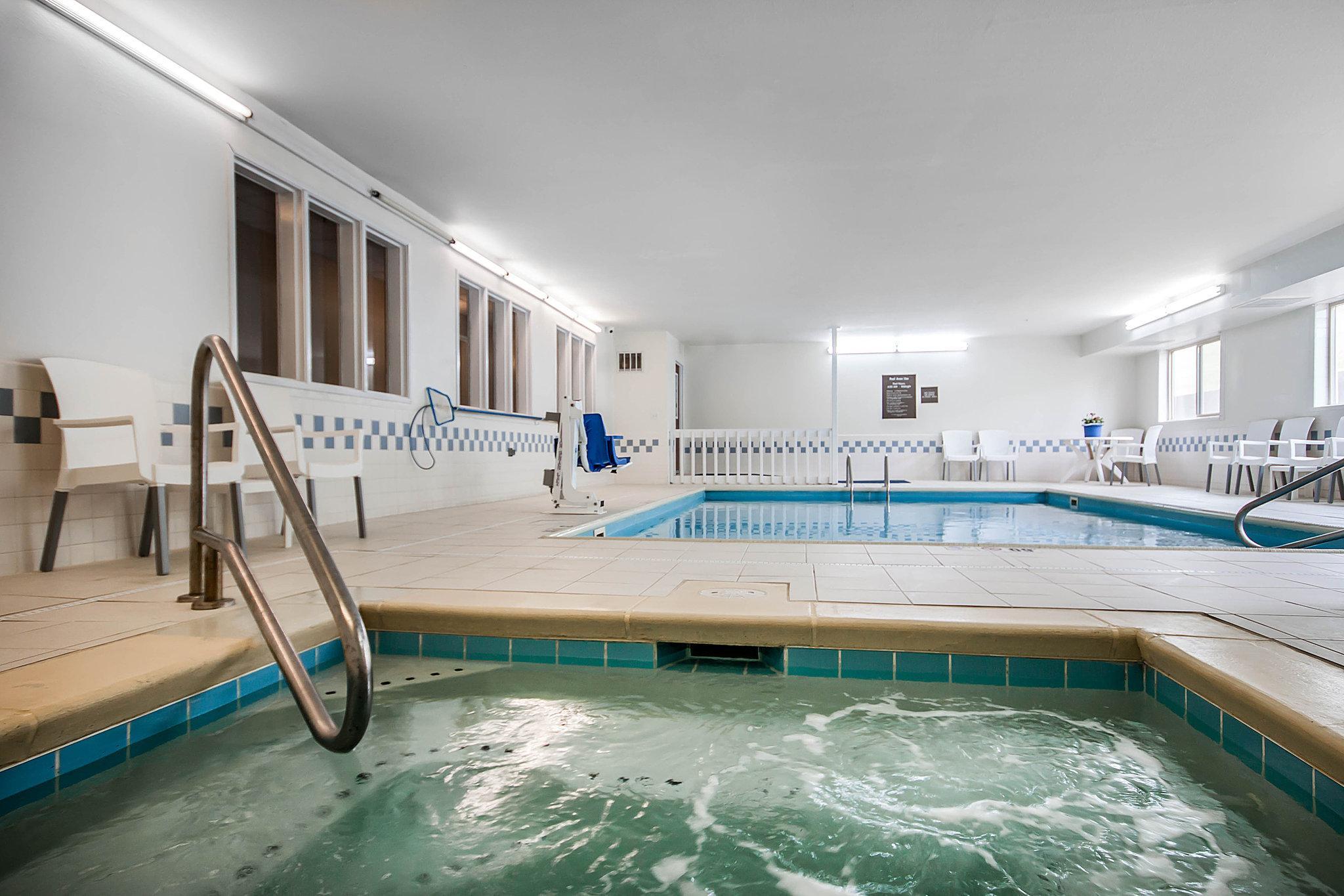 Quality Inn Покателло Экстерьер фото